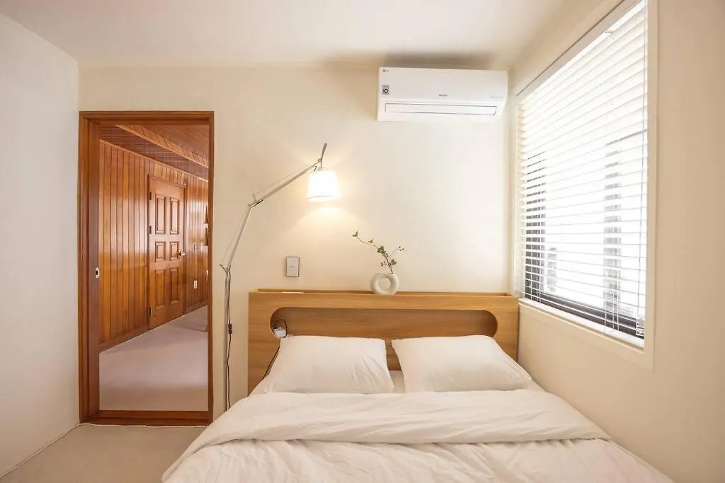Stay Mukeum House Busan Apartment